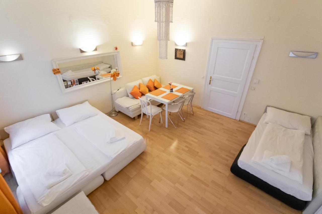 Central Garden Apartments Вена Экстерьер фото